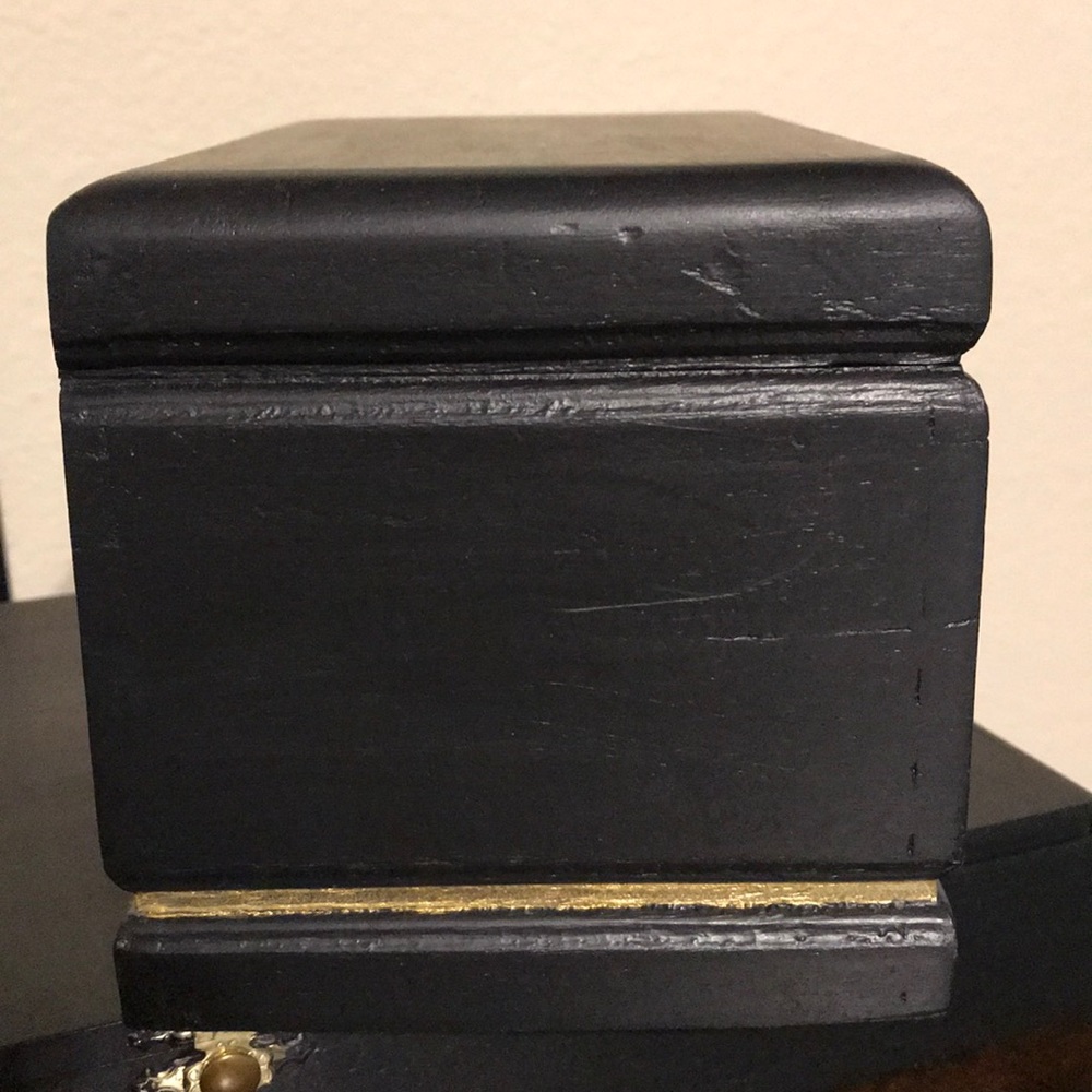Hand painted Jewelry Box - Picture 5 of 11